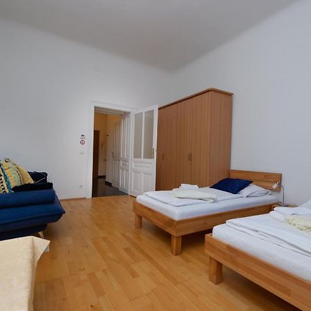 Moderne 2-Zimmer Wohnung In Wien Buitenkant foto