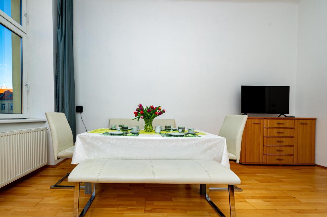 Moderne 2-Zimmer Wohnung In Wien Buitenkant foto