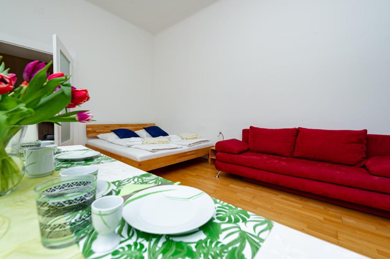 Moderne 2-Zimmer Wohnung In Wien Buitenkant foto