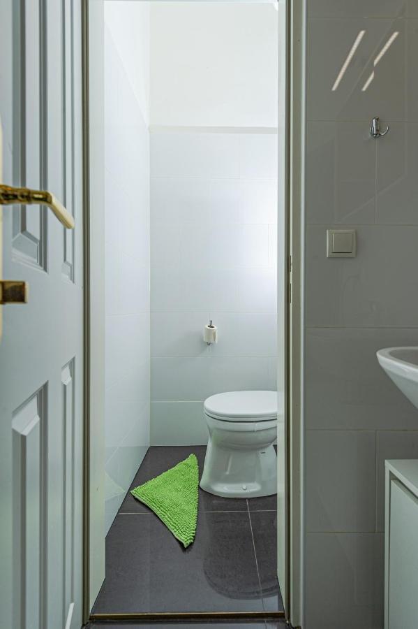 Moderne 2-Zimmer Wohnung In Wien Buitenkant foto